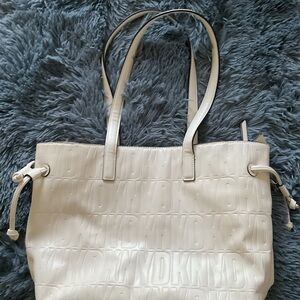 DKNY eggshell Structured Tote with Glossy Finish EUC